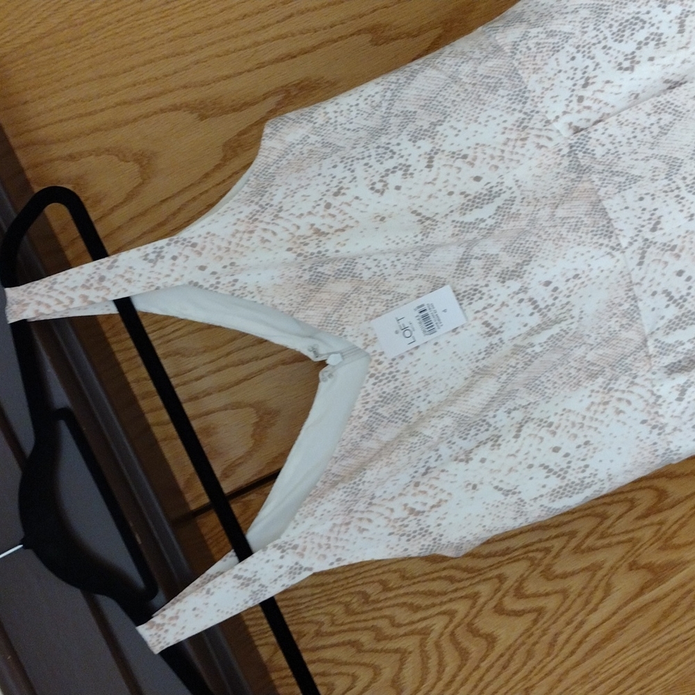 Loft Outlet Jumper SZ 4 Cream/Pink /Gray Design! - Picture 3 of 15